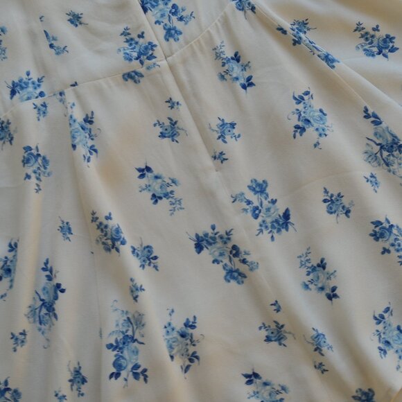 Reformation Valencio Dress Ivory Size 8 - Picture 15 of 15